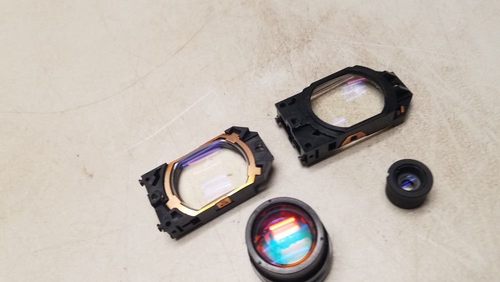 4 Optic Lenses (D)