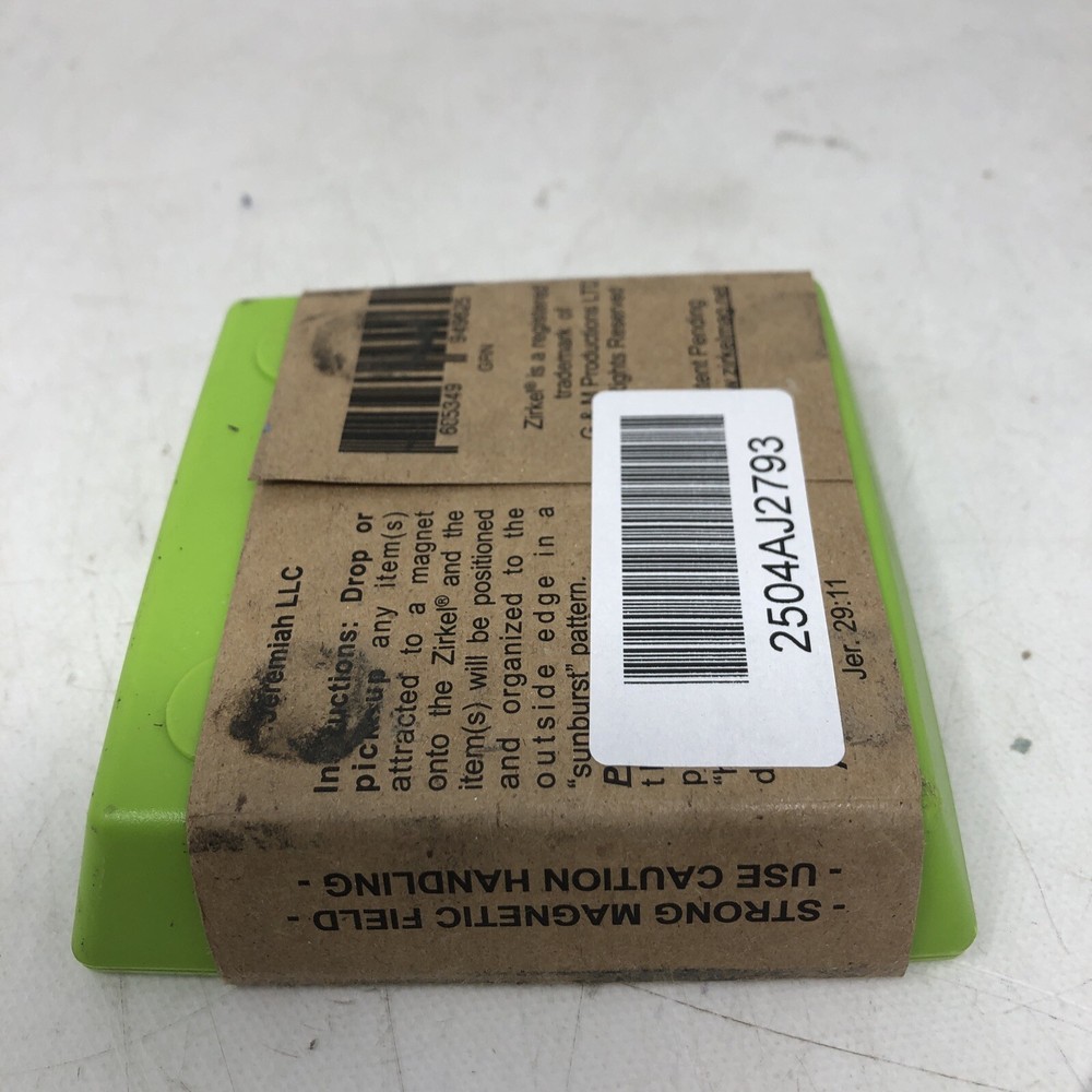 Zirkel Jeremiah LLC Magnetic Organizer Green