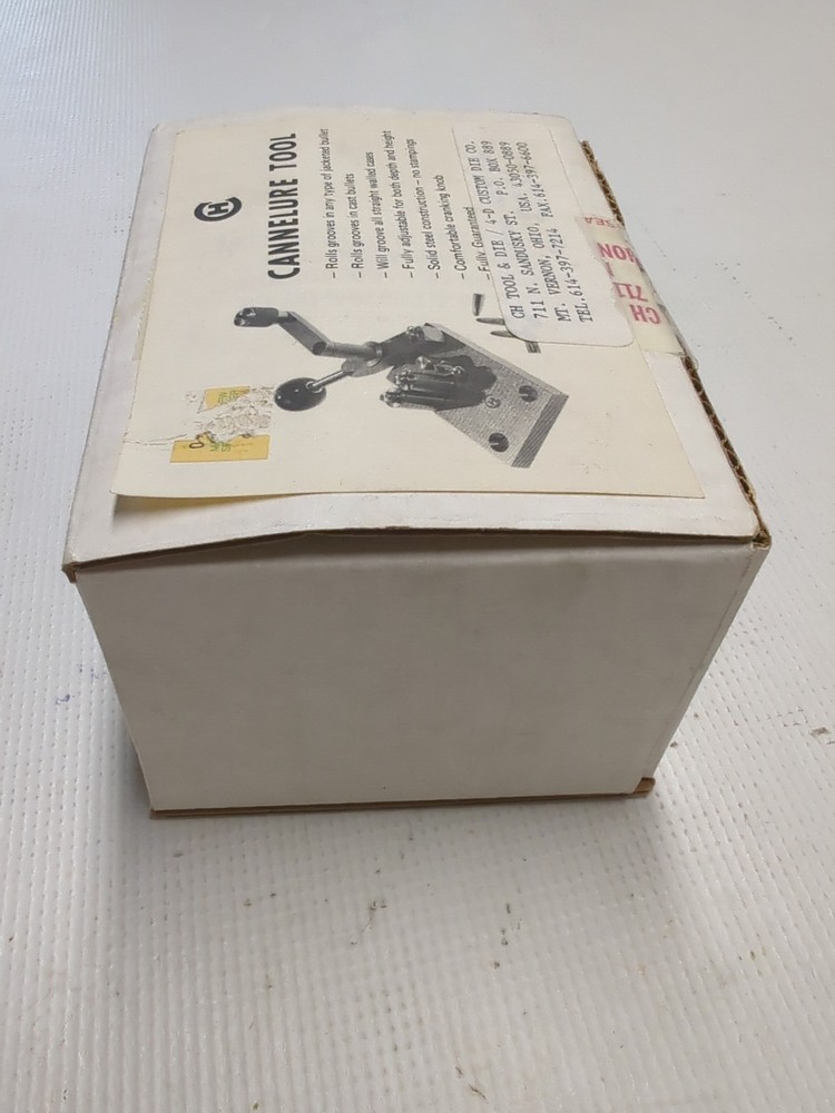 C-H Tool & Die Corp Cannelure Crimping Reloading Tool w/ Ship Box & Instructions