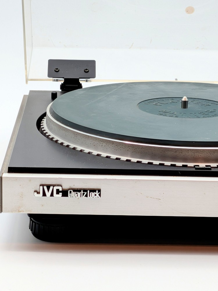 JVC QL-A2 Direct Drive Automatic Return Turntable