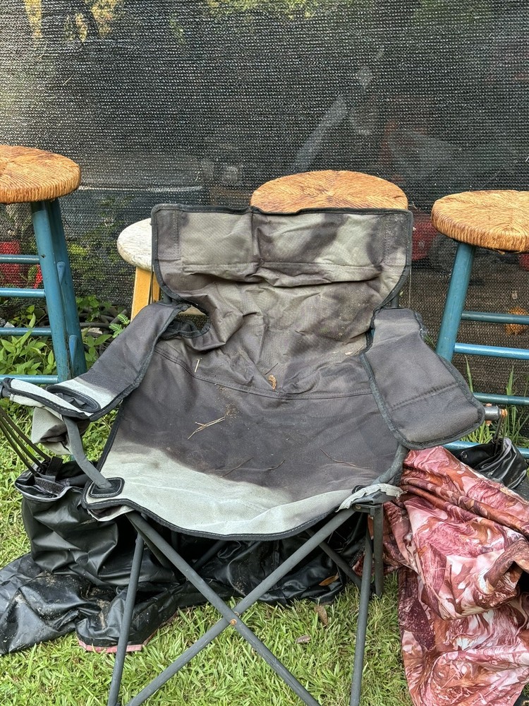 hunting ground blind chair