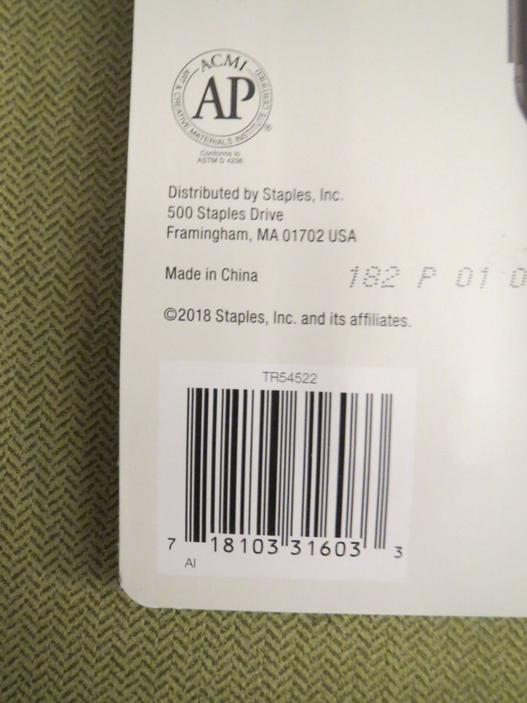 Staples Tru Red Permanent 2 Pack Fine Tip Black Markers