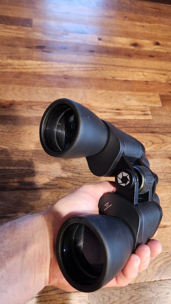 Barska 10x50 fully coated binoculars 367ft/1000yds