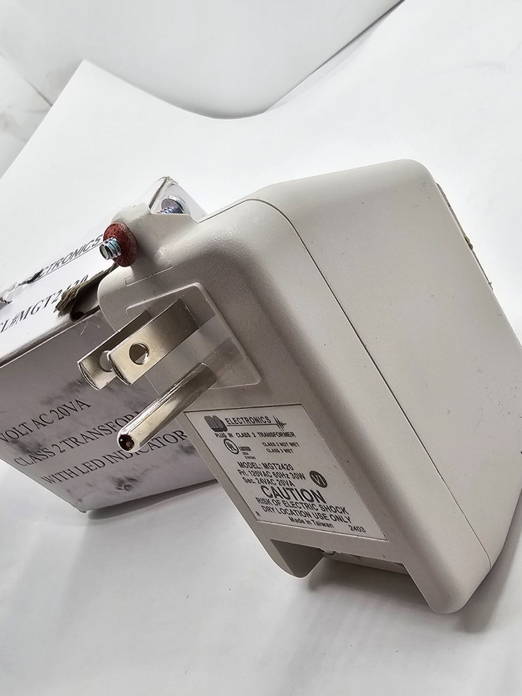 MG MGT2420 Plug-in Transformer, 24VAC, Class 2