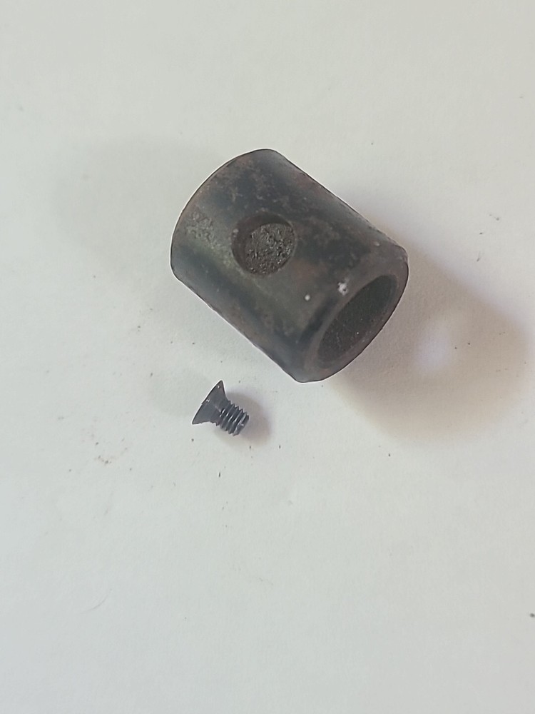 Traditions Tracker 209 Muzzleloader Thimble With Screw