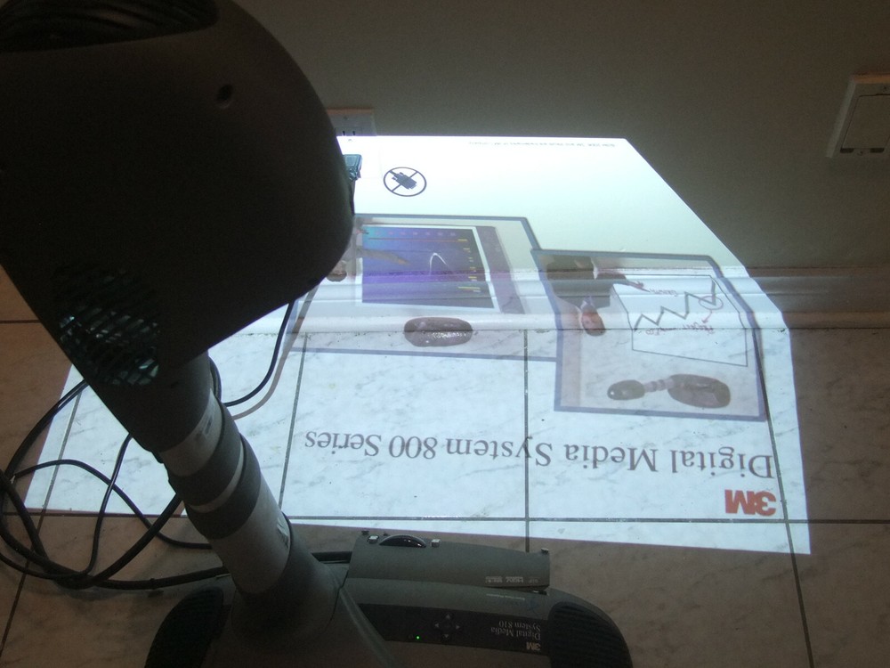 3M DMS 810 Projector XGA Conference Room Projector