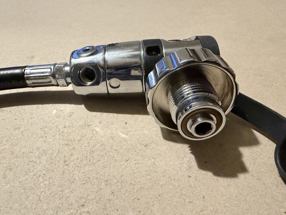 Atomic Aquatics B1 First & Second Stage (Swivel)(Titanium 2nd)(Din) READ!