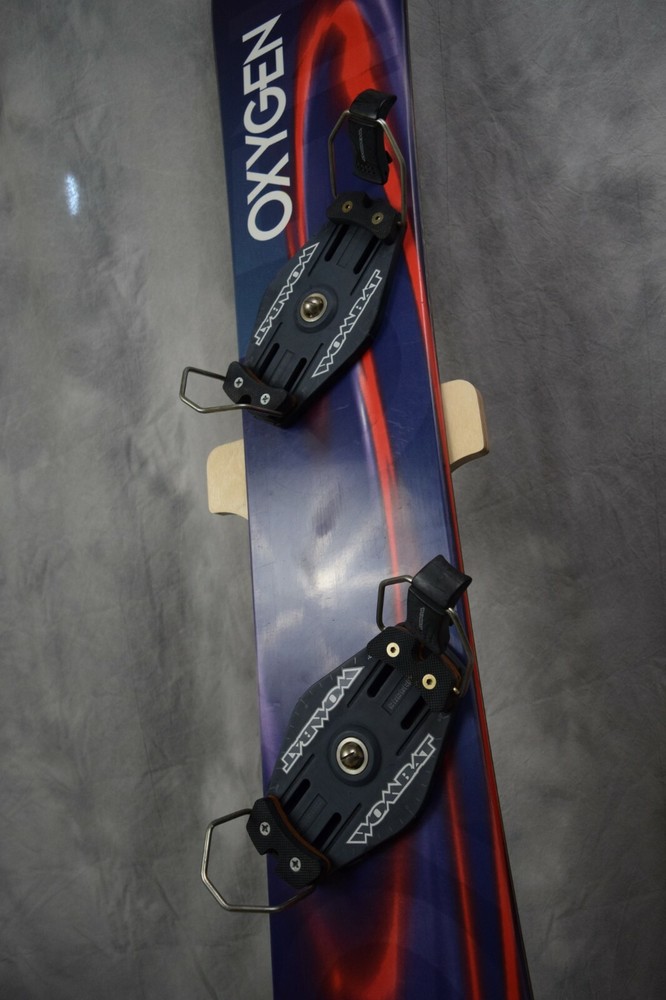 OXYGEN KR SNOWBOARD SIZE 159CM WITH LARGE WOMBAT BINDINGS