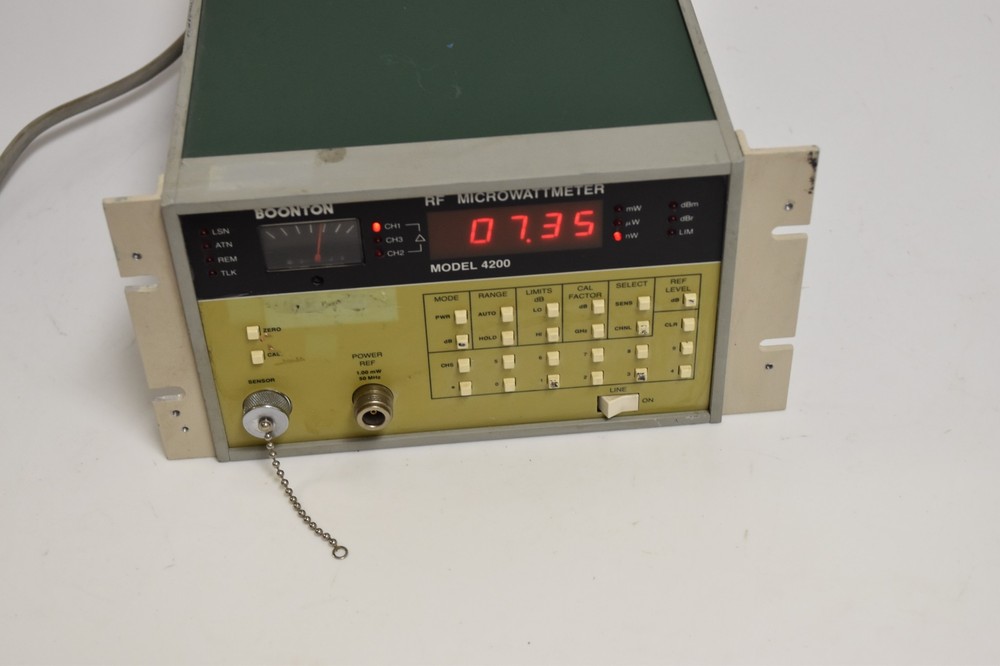 *LL* Boonton RF Microwattmeter Model 4200 (TTR27)