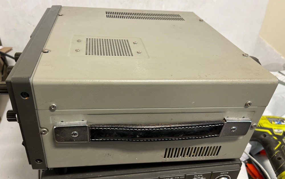 Kenwood TS-820S HF Transceiver Please Read Description