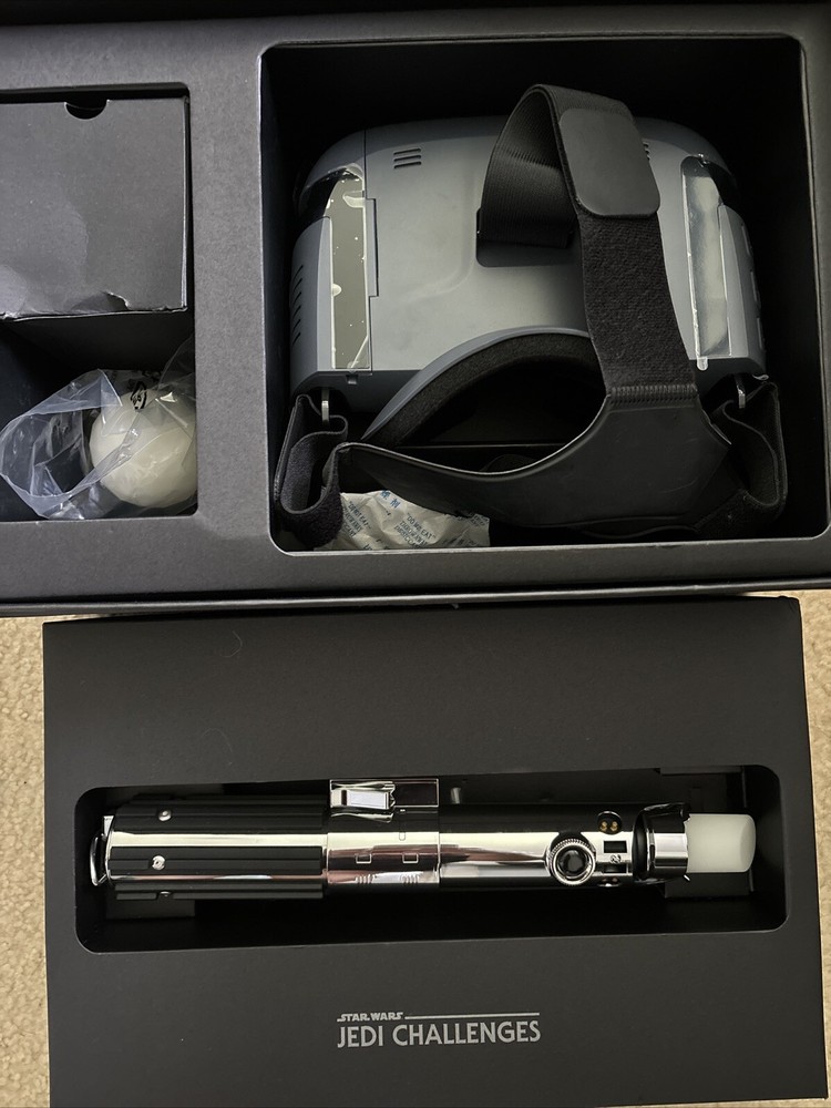 Star Wars Jedi Challenges CIB Brand New