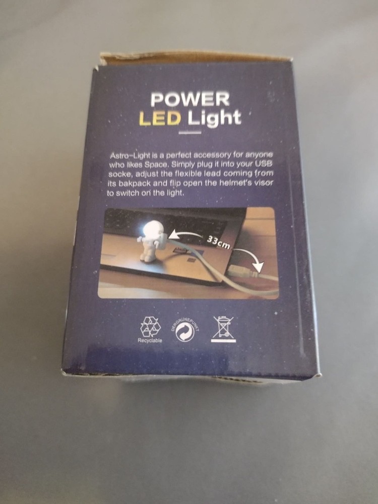 Soondar Astronaut USB Light, open box
