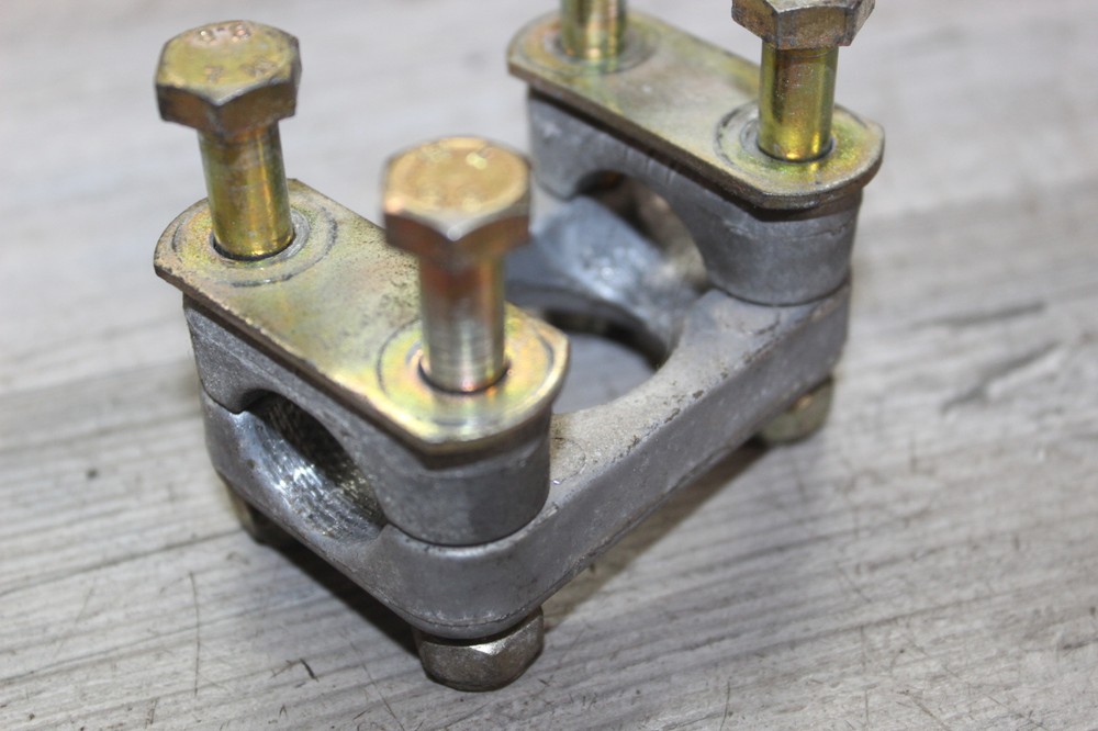 1999 Ski-doo Summit 600 Handebar Riser Clamp Block
