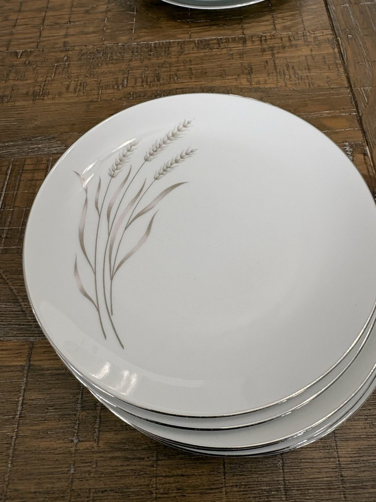 PRUDENTIAL  BAVARIA GERMANY SET OF 6- 7.5“ Salad/bread Plates  Wheat Pattern