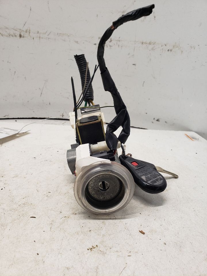 Ignition Switch Fits 2005-2007 LEGACY Assembly OEM