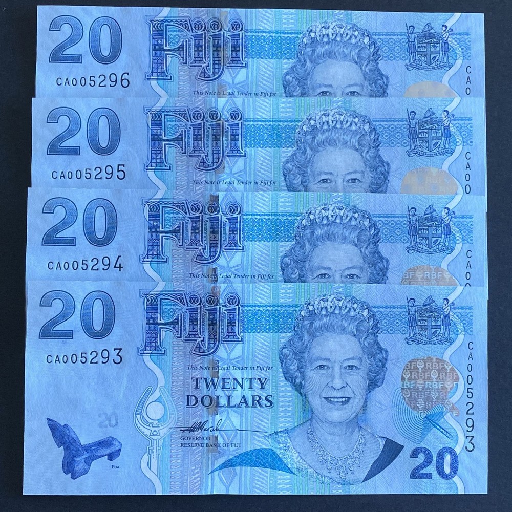 FIJI 20 DOLLARS x4 CONSECUTIVE 2007 CA PREFIX P112a UNC (Lot #463)