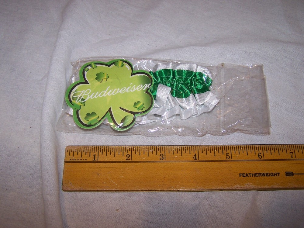 BUDWEISER St Patrick's Day GARTER - NOS - Factory Sealed Package