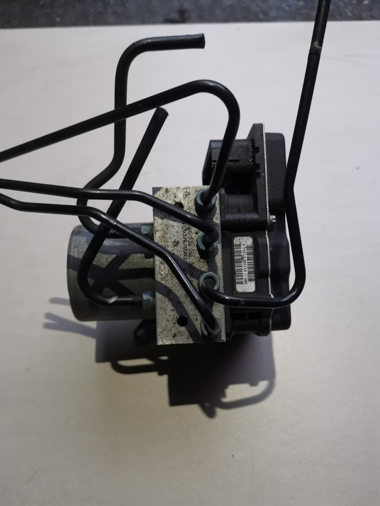 BMW X1 E84 ABS PUMP MODULE 6860216-01 2010-2015