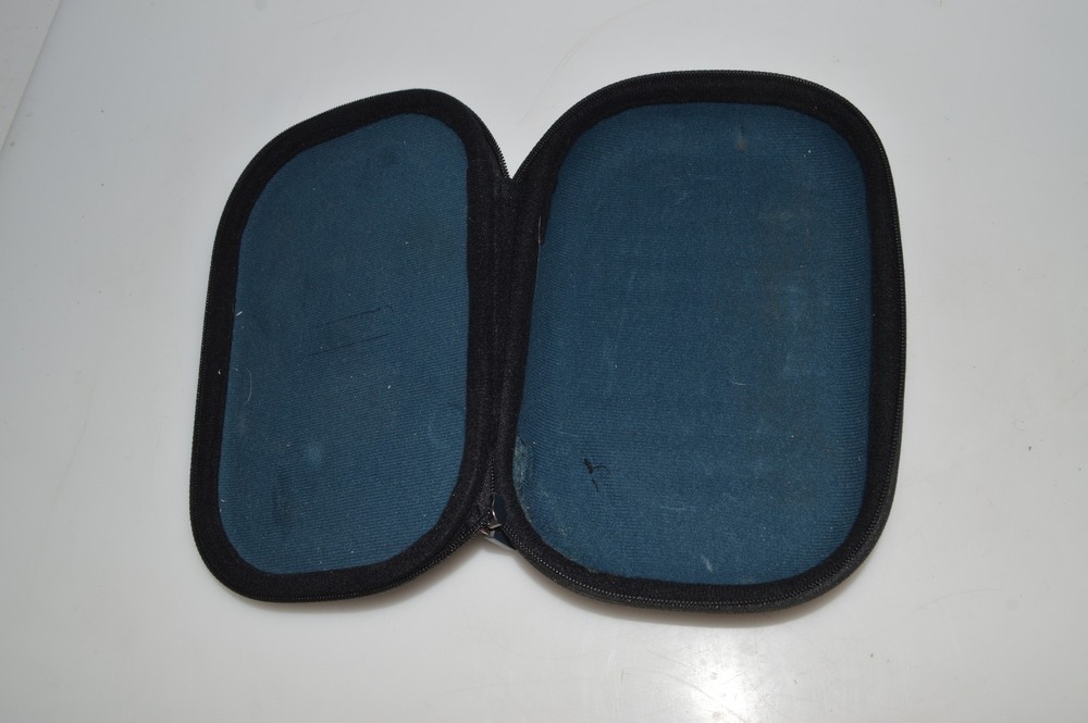 BOSE QUIET COMFORT ZIPPERED HEADPHONE CASE (KND64)
