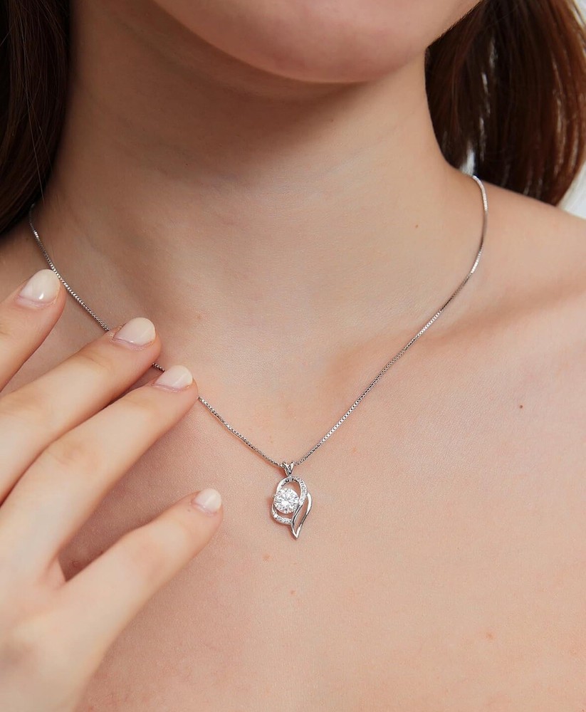 Lumirra Necklace Gift Set