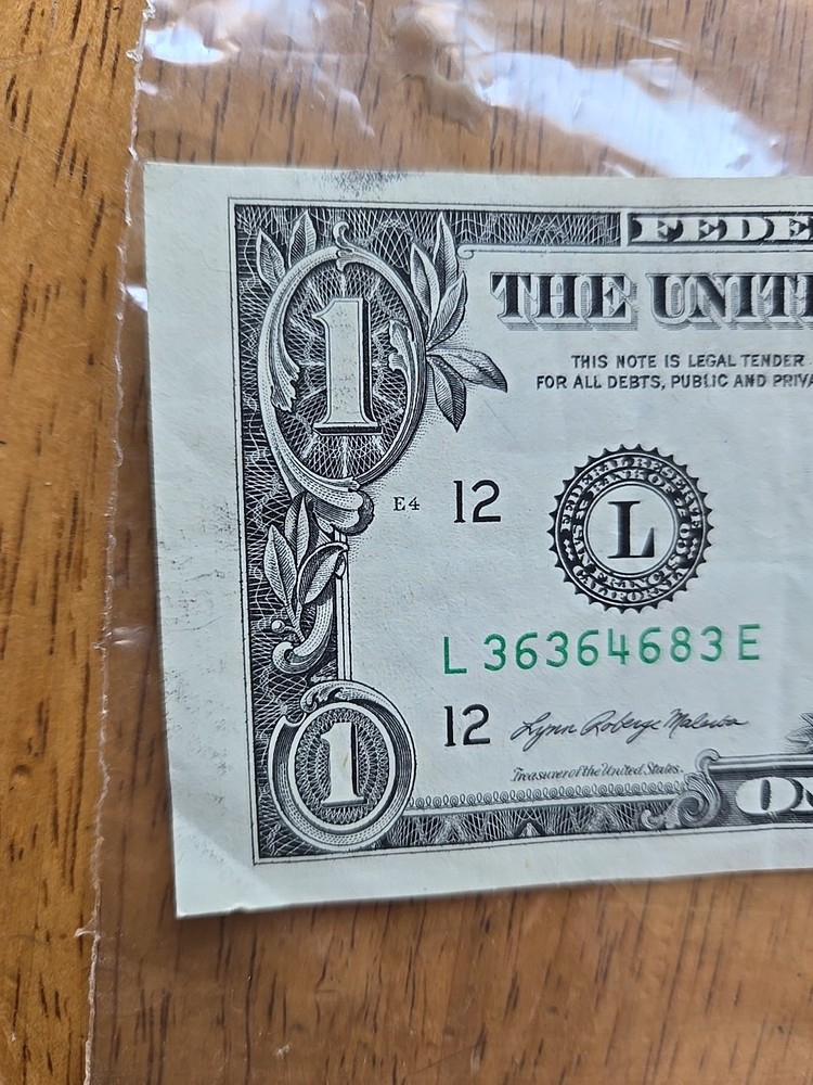 Misprinted Dollar Bill L 36364683 E