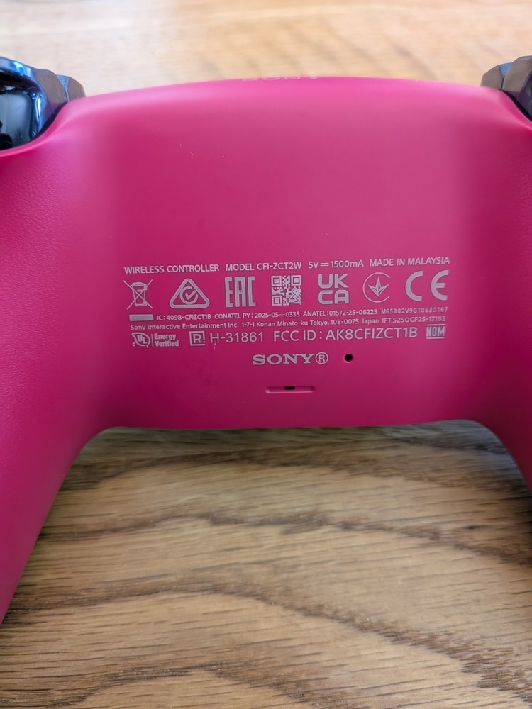 PlayStation DualSense® Wireless Controller - Cosmic Red