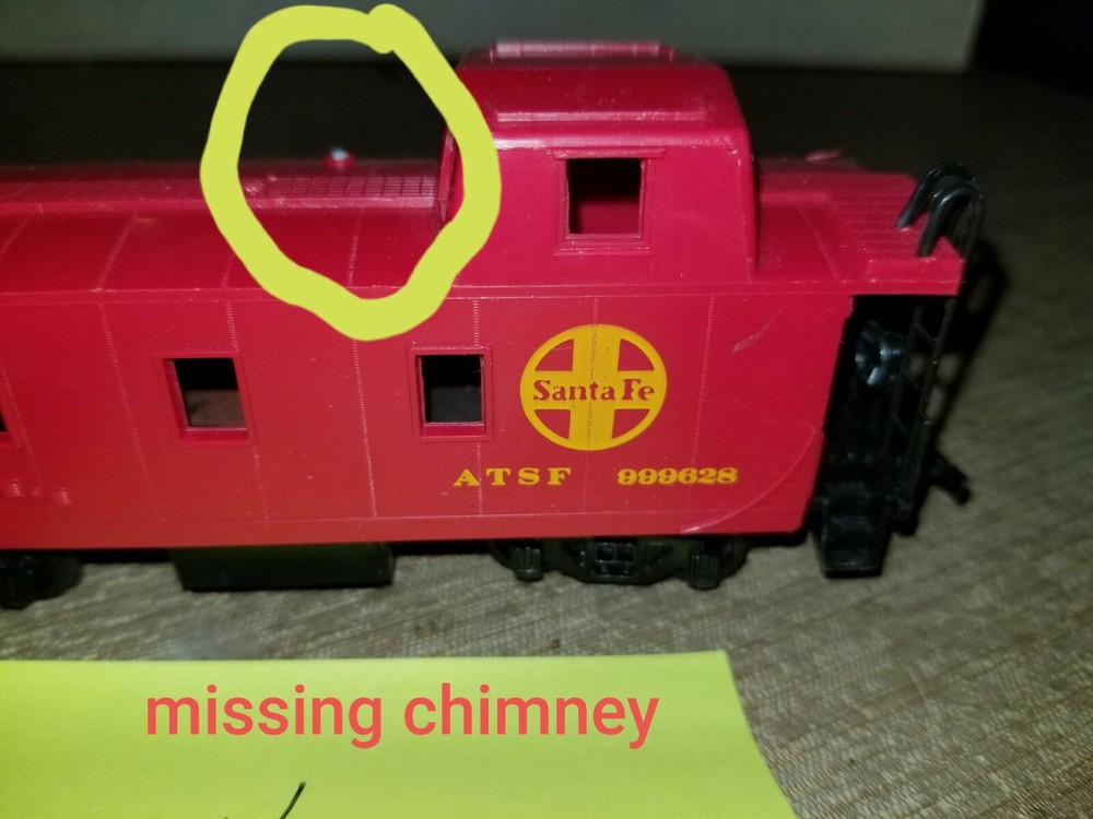 ATSF 999628 RED CABOOSE, nov359