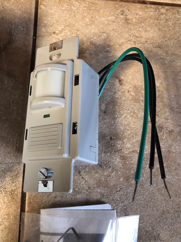 SENSOR SWITCH WSD-PDT-VS-G DECORATOR SENSOR PASSIVE DUAL TECH VANDAL RESIST LENS