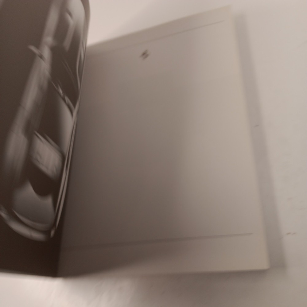 FERRARI OFFICIAL YEARBOOK PB (2006)