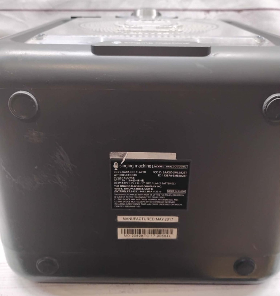 Singing Machine Karaoke CD+G W/Bluetooth+Microphone Tested