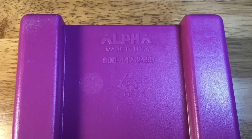 ALPHA Cassette Plastic Storage Case~ Stackable ~Holds 15 Tapes ~Purple/Fuchsia