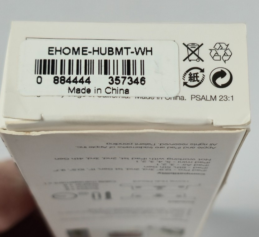 iPad Wall Mount elago® Home Hub Wall Mount white