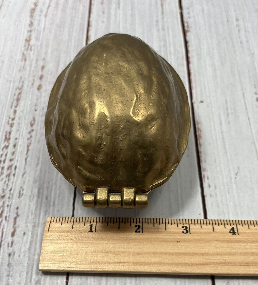 Walnut Shaped Brass Nutcracker Nut Cracker Vintage Retro Design Home Decor