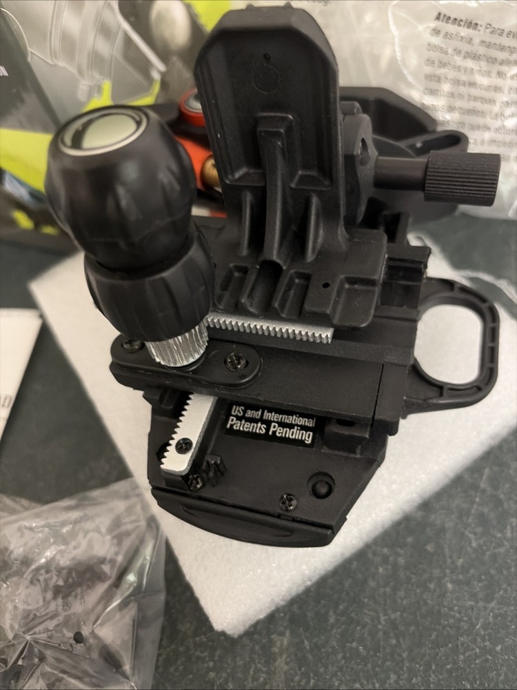 Celestron NexYZ DX Kit with 1x Smartphone Adapter iPhone Android