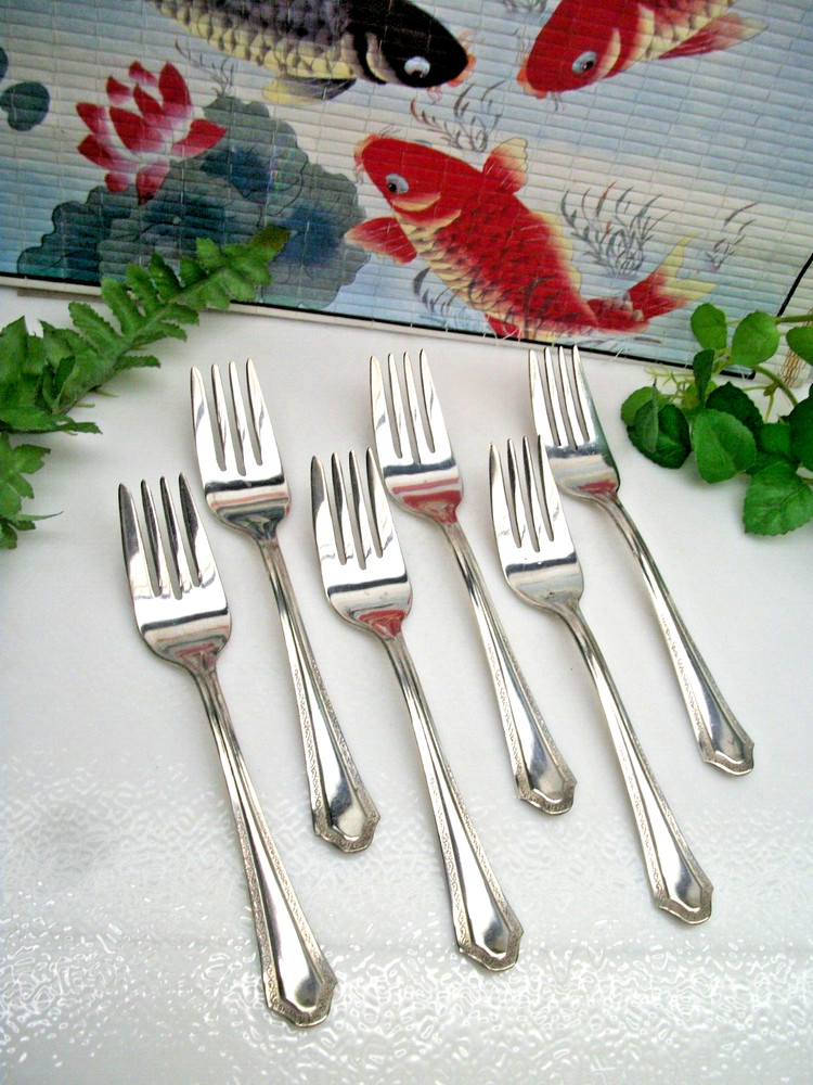 6   Home Crest Silver  HCS1   Silverplate  Salad Forks