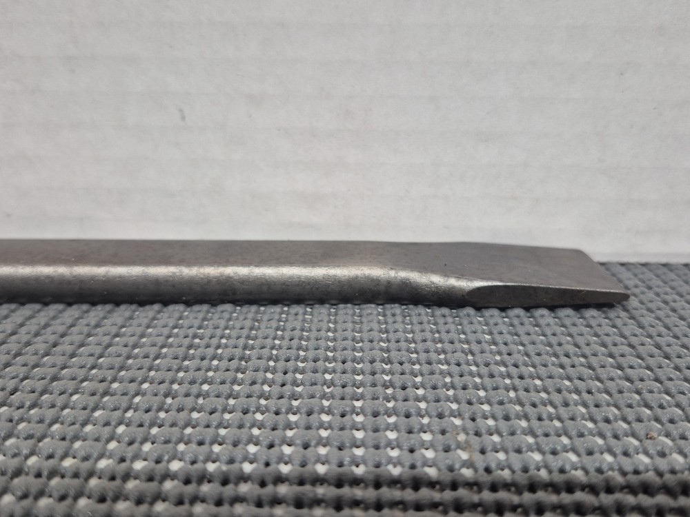 Vintage Baltimore 1 1/8" Cold Chisel 12" Long