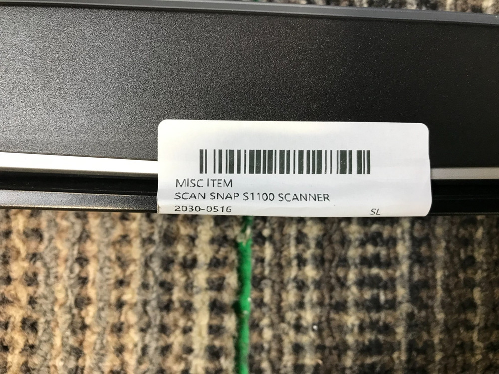 Fujitsu ScanSnap Document Scanner Model S1100 *