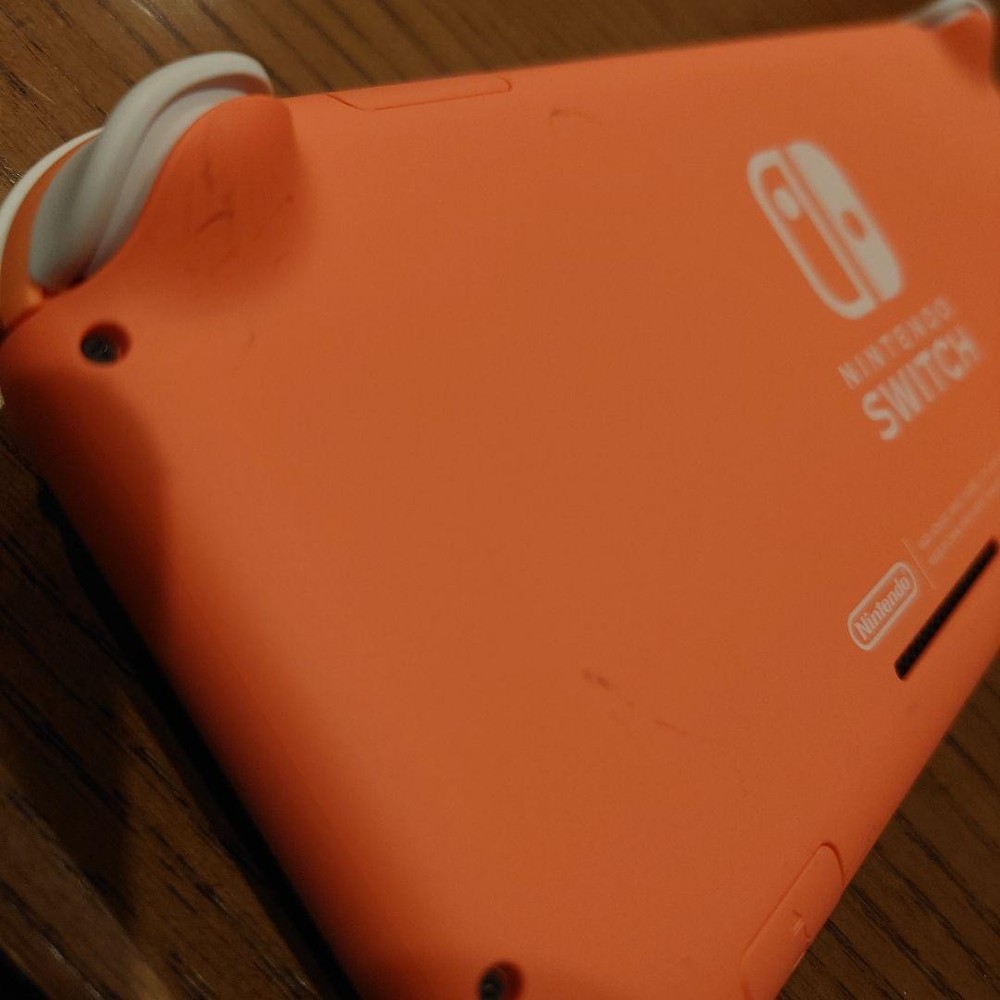 Switch Lite Coral Pink