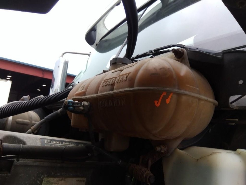 For 2007 FREIGHTLINER COLUMBIA 120 RADIATOR OVERFLOW TANK ,  OH