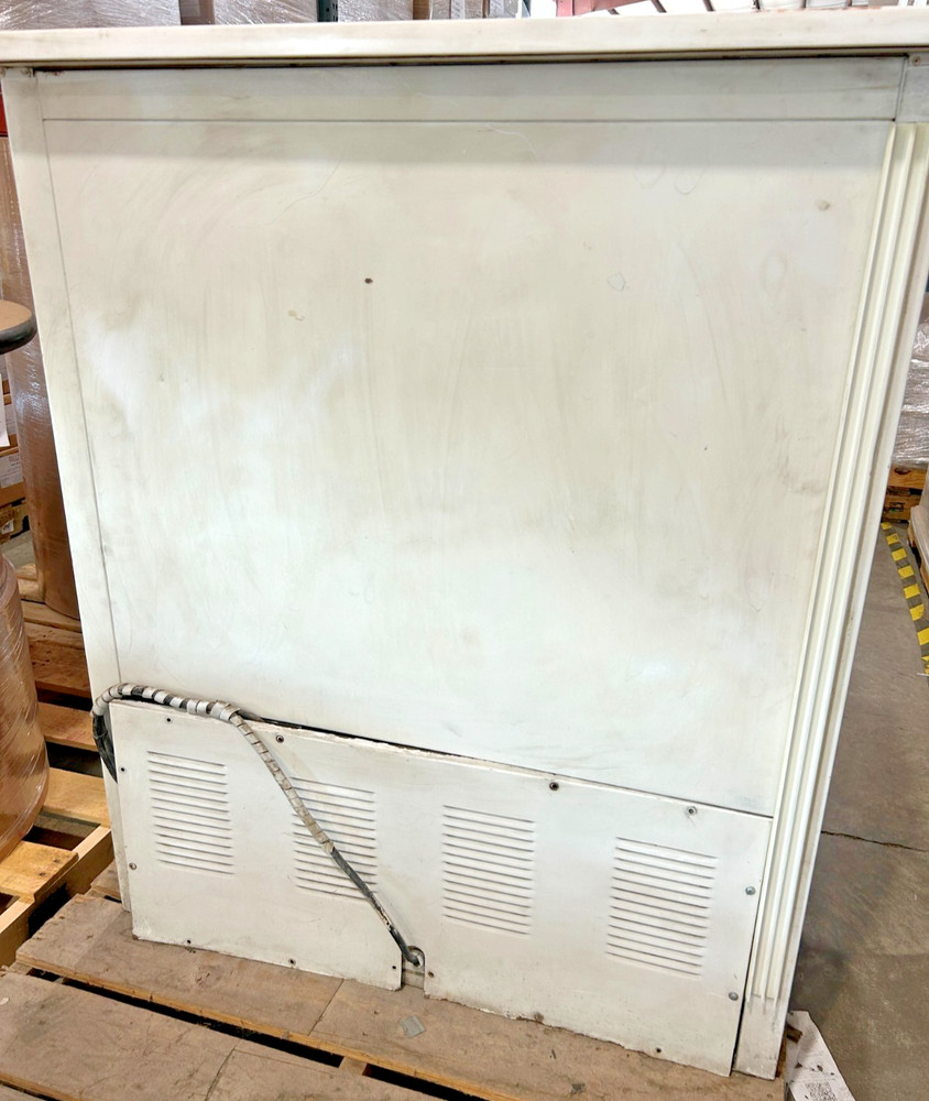 True THAC-36 36" Horizontal Open Air Cooler/Merchandiser - USED