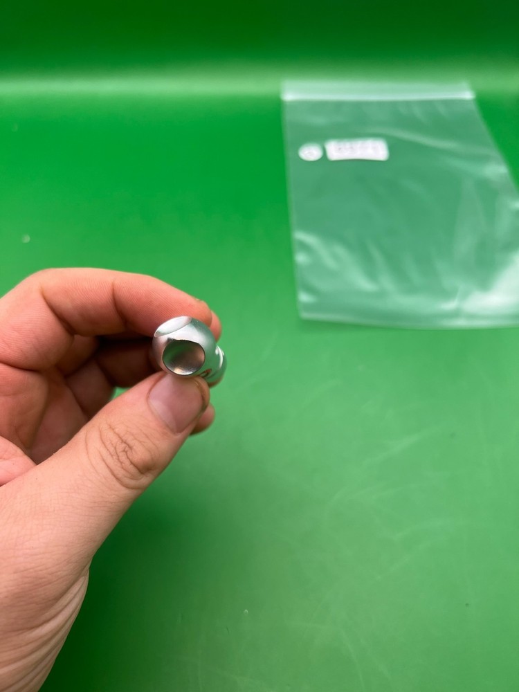 Dye Dm On / Off Plug