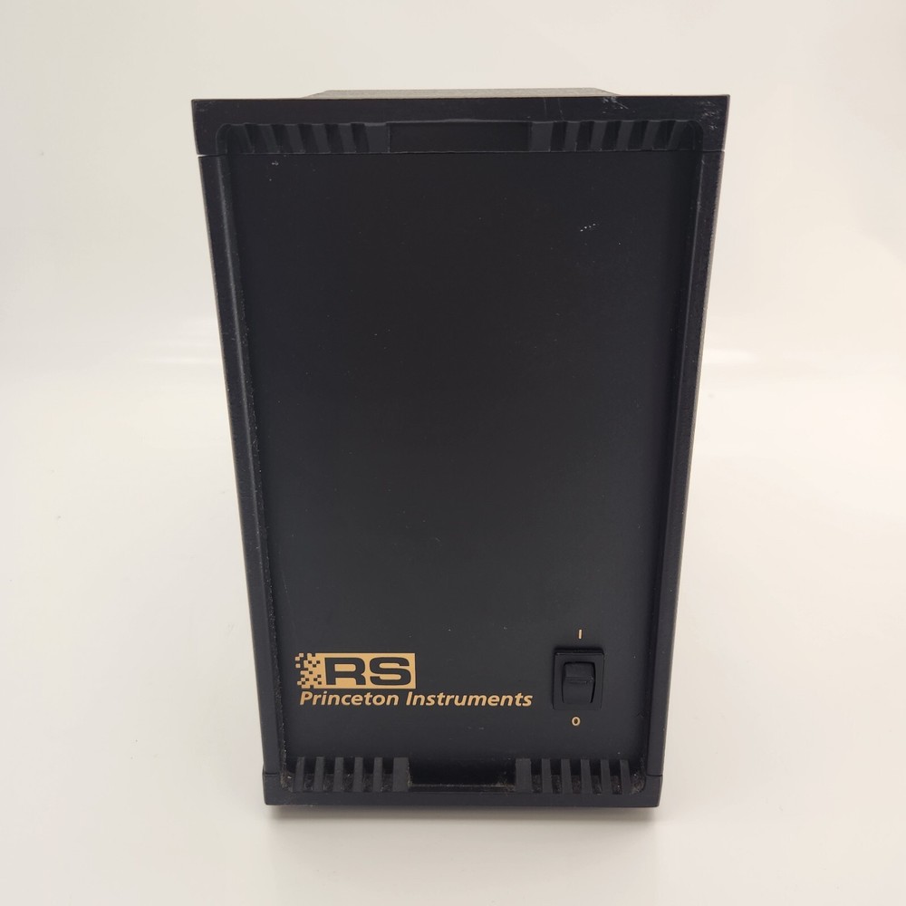 Roper Scientific Princeton Instruments MicroMax ST-133 CCD Controller *Powers On