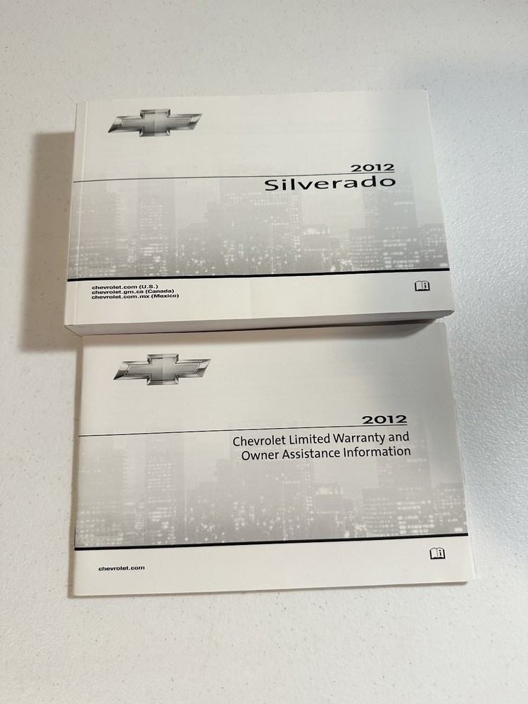 2012 Chevrolet Silverado Owner's Manual Set