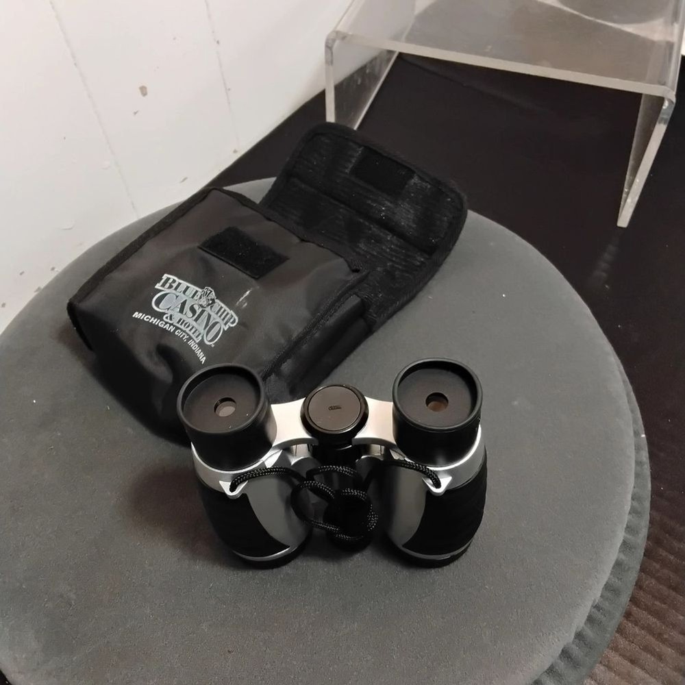 Vivitar Black and Silver Binoculars with Case