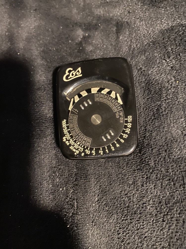 VintageEOS Light Meter With Leather Case lgreat condition