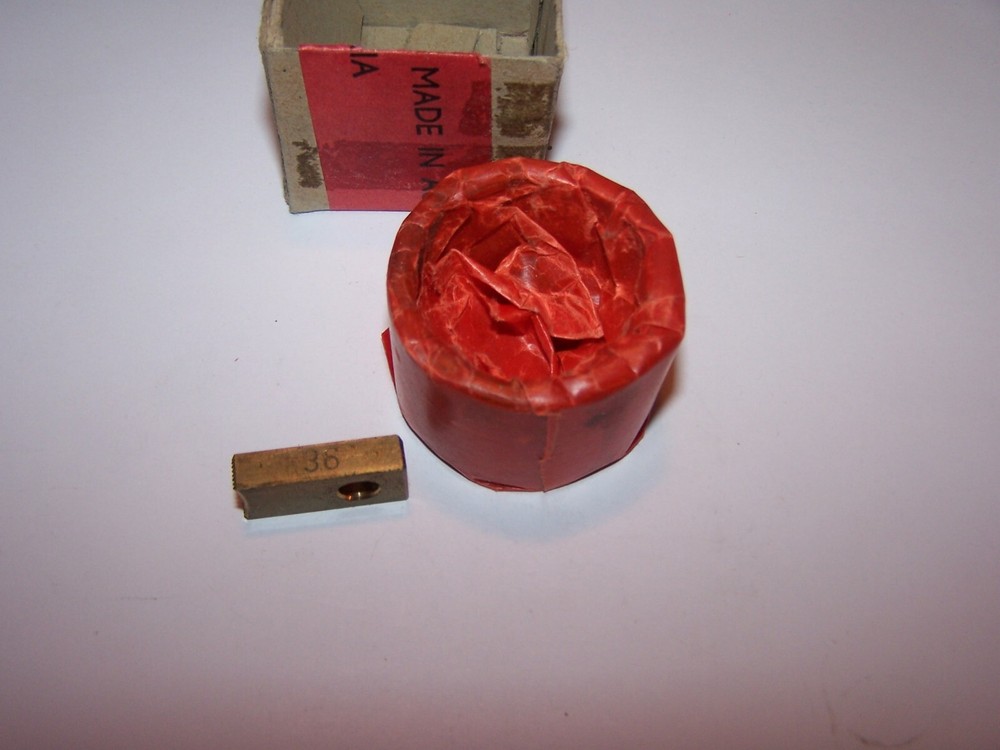UNIMAT , Thread Pattern #1271, Size 36, NOS, fits Threader #1270, Austria, #117