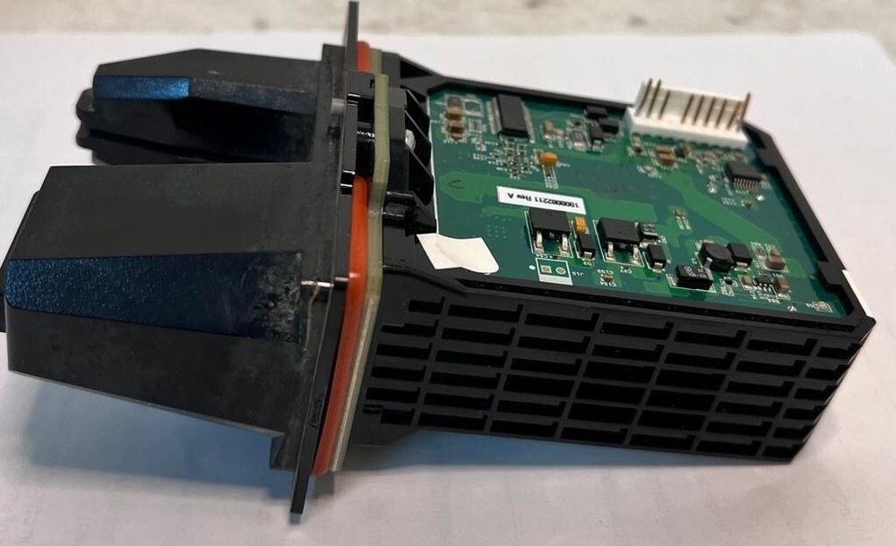 Gilbarco E500 E700 Hybrid Card Reader  M12492B023