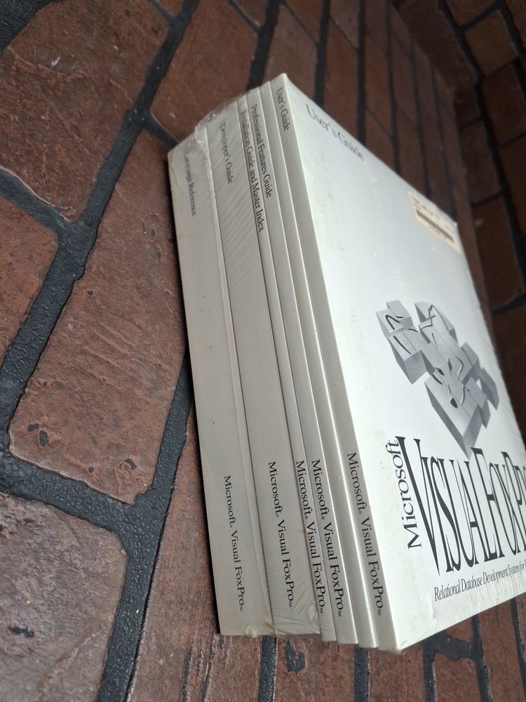 Microsoft Visual FoxPro 3.0 Windows Users Guides vintage SEALED