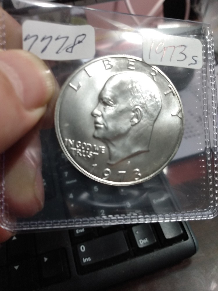 1973 S EISENHOWER SILVER DOLLAR UNCIRCULATED - (NOT PROOF)
