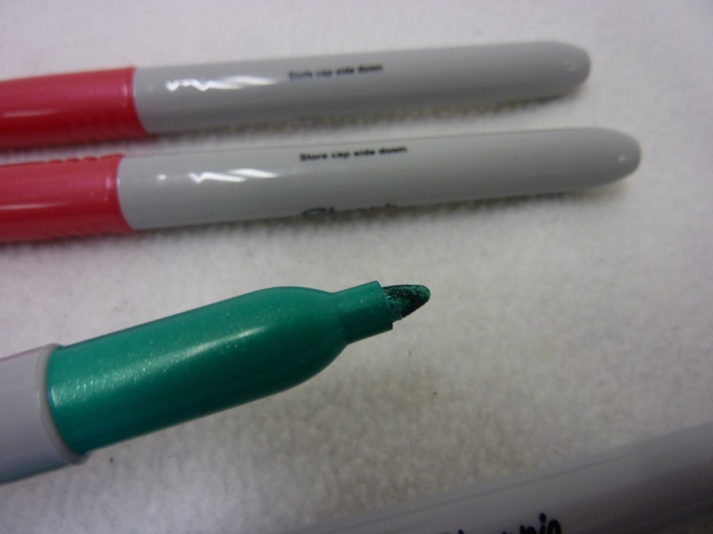 NEW SET OF 6 SHARPIE METALLIC PERMANENT MARKERS FINE POINT EMERALD RUBY SAPPHIRE